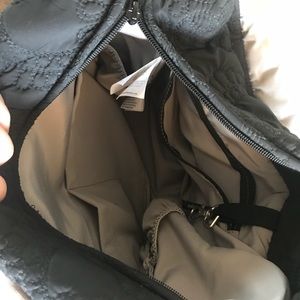 *Petunia Pickle bottom Boxy Diaper bag-f